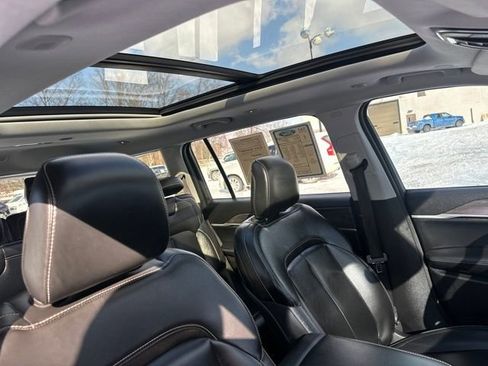 Used 2024 Jeep Grand Cherokee L Limited image 14