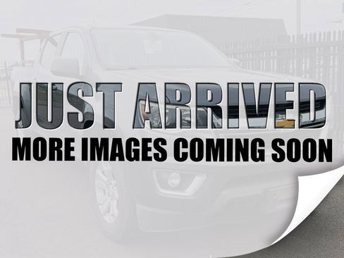 Used 2017 Chevrolet Colorado LT w/ LT Convenience Package image 1