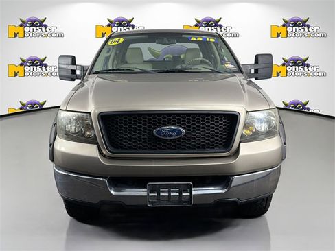 Used 2004 Ford F150 XLT image 2