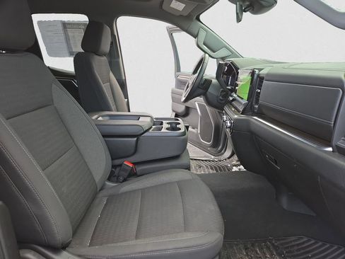 Used 2024 GMC Sierra 1500 Elevation image 16