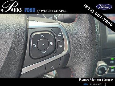 Used 2015 Toyota Camry SE FWD image 27