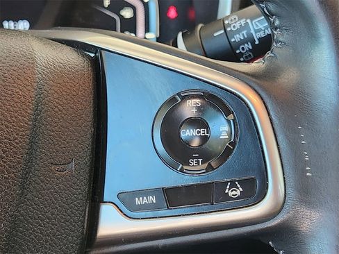 Used 2019 Honda CR-V Touring image 28