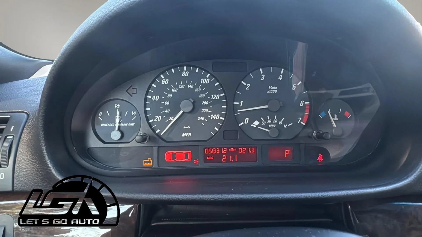 Used 2002 BMW 325Ci Convertible RWD image 11