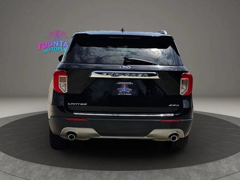 Used 2021 Ford Explorer Limited w/ Equipment Group 301A AWD/4WD image 4
