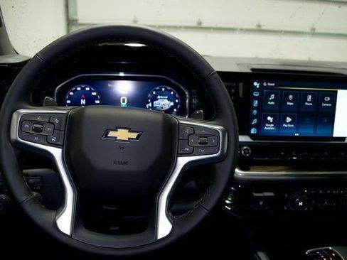 New 2025 Chevrolet Silverado 1500 LT w/ Leather Package AWD/4WD image 3