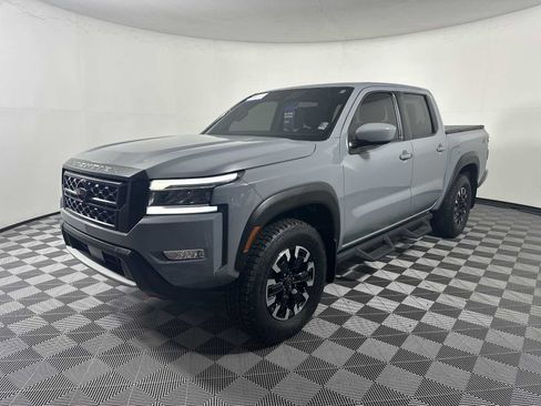 Used 2024 Nissan Frontier PRO-4X AWD/4WD image 5