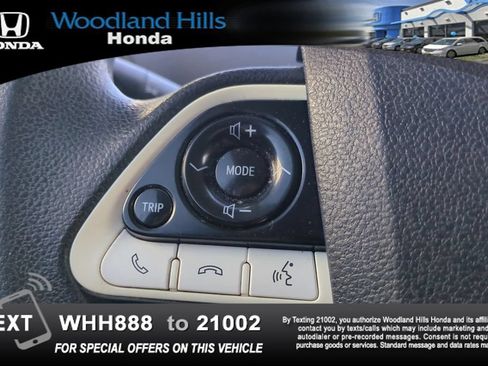 Used 2017 Toyota Prius Two w/ Carpet Mat Package FWD image 11