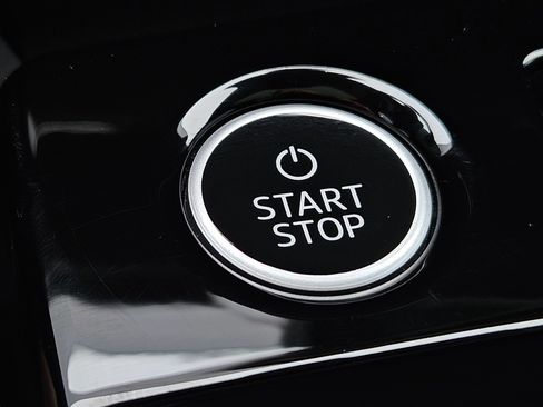 Used 2025 Audi A6 e-tron Prestige w/ Black Warm Weather Package AWD/4WD image 15