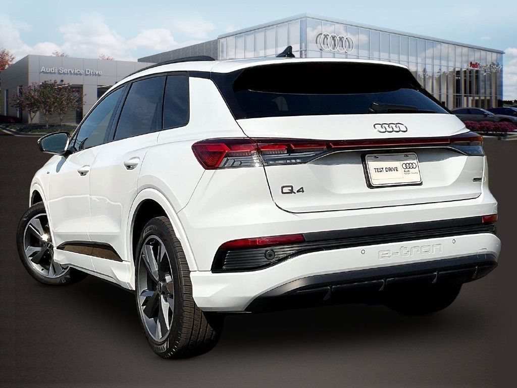 Used 2023 Audi Q4 e-tron Premium w/ Black Optic Package AWD/4WD image 5