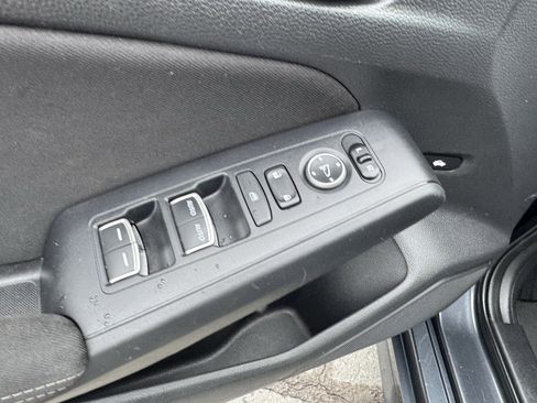 Used 2024 Honda Civic LX image 11