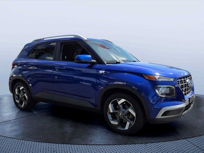 Used 2021 Hyundai Venue SEL
