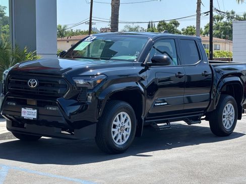 Certified 2026 Toyota Tacoma SR5 RWD image 10