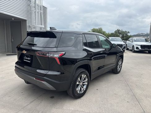 Used 2025 Chevrolet Equinox LT image 6