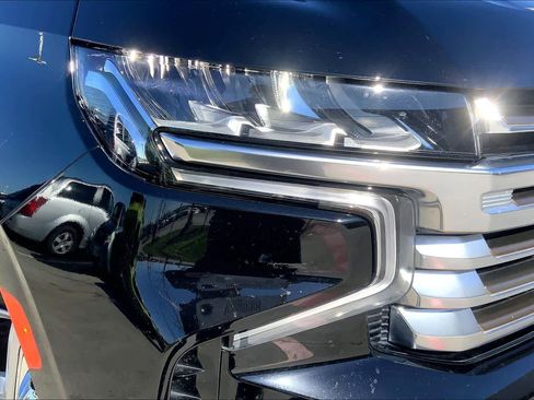 Used 2022 Chevrolet Tahoe High Country w/ Max Trailering Package AWD/4WD image 28