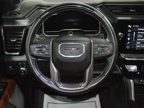 Used 2024 GMC Sierra 1500 Denali Ultimate AWD/4WD image 40
