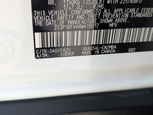 Used 2024 Toyota RAV4 XLE image 22