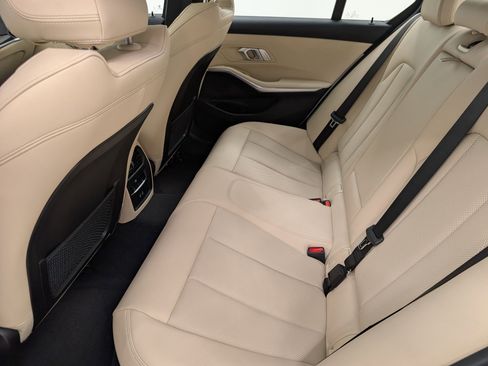 Certified 2023 BMW 330i Sedan w/ Parking Assistance Package image 15