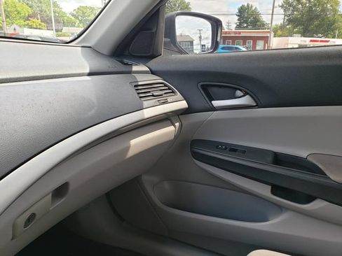 Used 2012 Honda Accord LX image 25