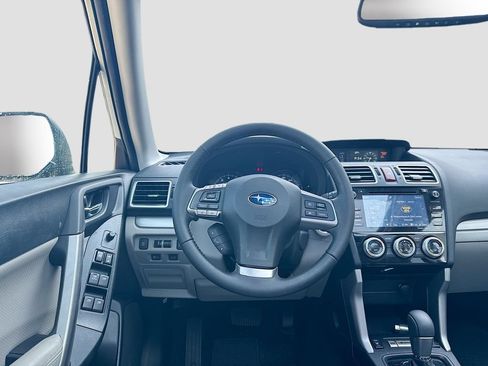 Used 2016 Subaru Forester 2.5i Touring w/ Eyesight & Navigation System AWD/4WD image 22