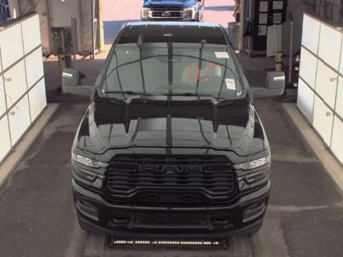 Used 2026 RAM 2500 Big Horn AWD/4WD image 2