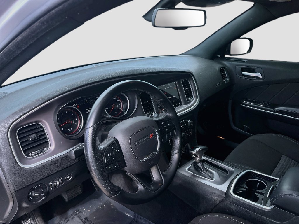 Used 2022 Dodge Charger R/T RWD image 9