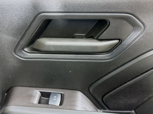 Used 2024 Chevrolet Colorado W/T image 30