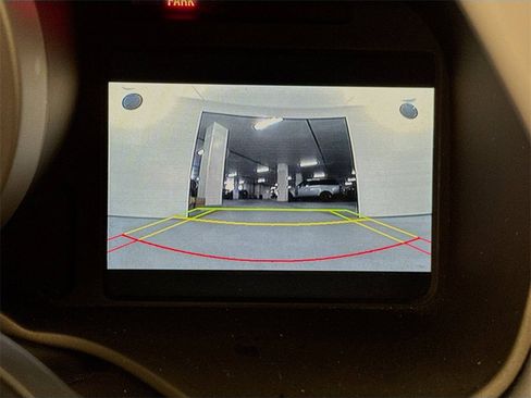 Used 2015 Ferrari FF image 14