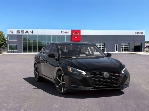 New 2026 Nissan Altima 2.5 SR FWD image 4