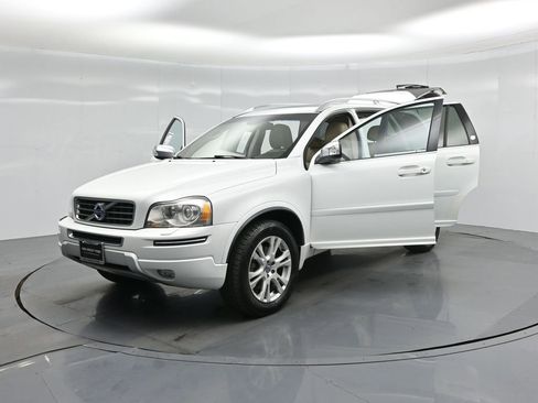 Used 2013 Volvo XC90 3.2 image 27