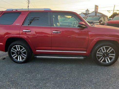 Used 2022 Toyota 4Runner Limited image 4