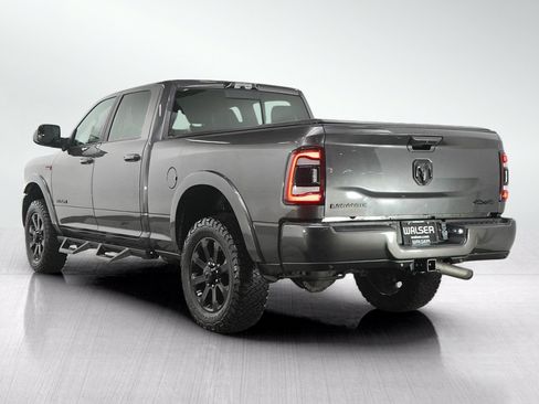 Used 2022 RAM 2500 Laramie AWD/4WD image 3