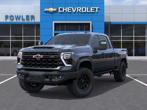 New 2026 Chevrolet Silverado 2500 ZR2 AWD/4WD image 6