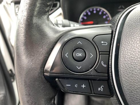 Used 2019 Toyota RAV4 XLE Premium w/ Cold Weather Package image 17