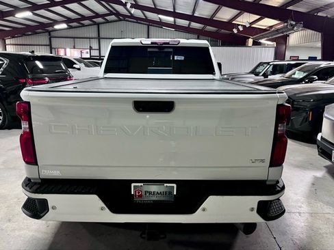 Used 2021 Chevrolet Silverado 2500 LTZ w/ LTZ Premium Texas Edition image 3
