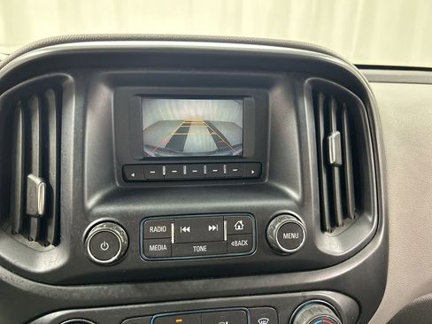 Used 2016 Chevrolet Colorado W/T AWD/4WD image 15