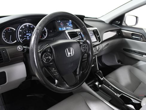 Used 2017 Honda Accord EX-L image 20
