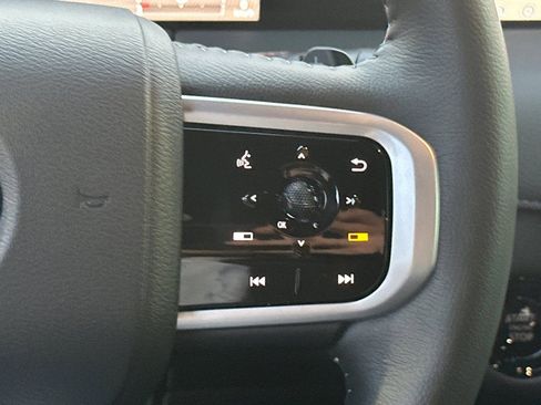 New 2026 Nissan Armada SL w/ Captain's Chari Seat Package image 26