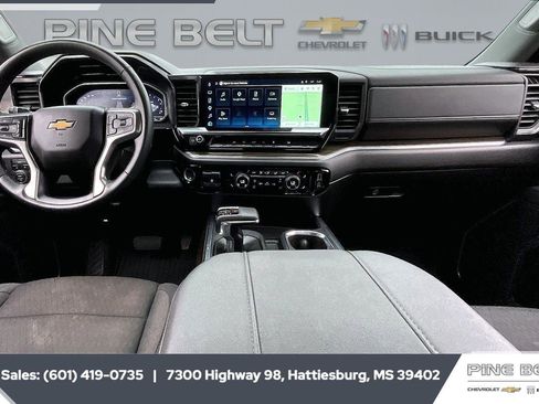 Used 2025 Chevrolet Silverado 1500 LT w/ Convenience Package II AWD/4WD image 14