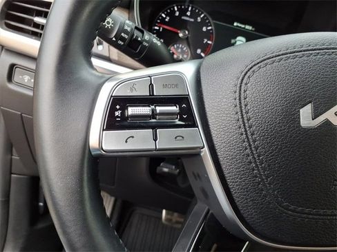 Used 2022 Kia Telluride SX image 10