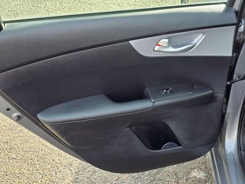 Used 2024 Kia Forte LXS image 12