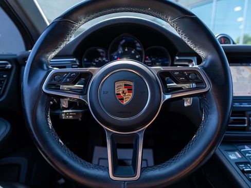Used 2020 Porsche Macan AWD/4WD image 34