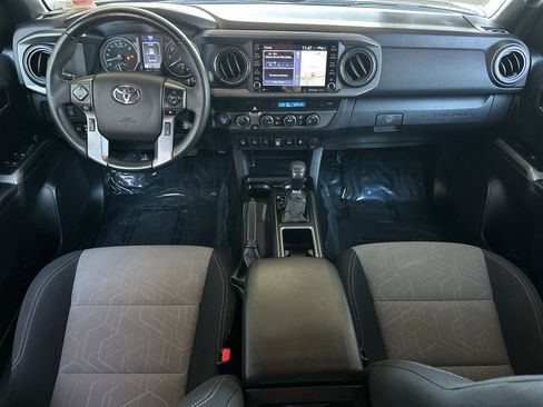 Used 2023 Toyota Tacoma TRD Sport w/ Advanced Technology Package AWD/4WD image 12