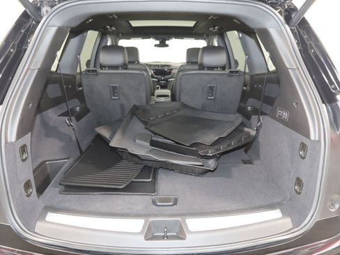 Used 2024 Cadillac XT6 Premium Luxury w/ LPO, Floor Liner Package AWD/4WD image 50
