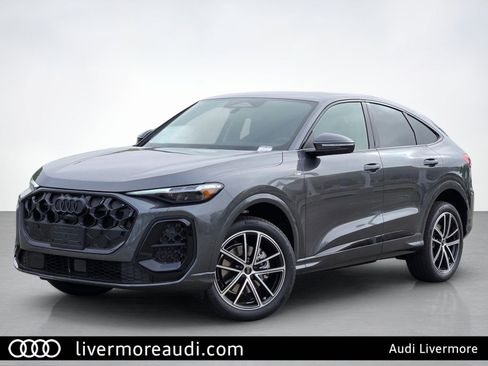 New 2026 Audi Q5 Premium Plus AWD/4WD image 1