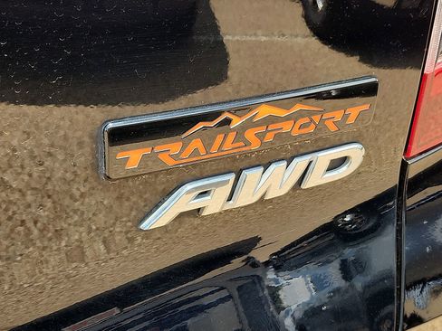 Used 2022 Honda Pilot TrailSport image 9
