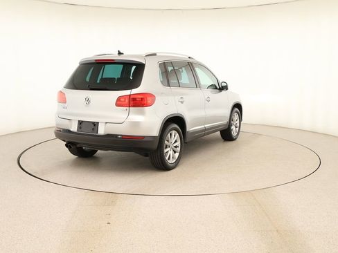 Used 2017 Volkswagen Tiguan Wolfsburg Edition FWD image 6