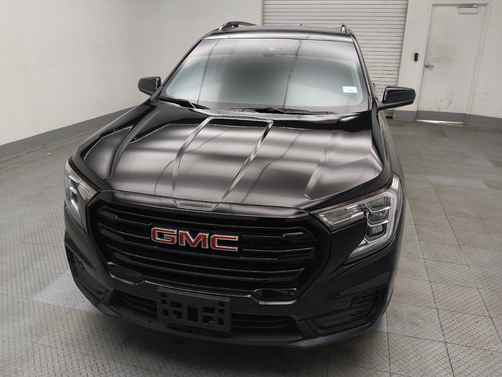 Used 2022 GMC Terrain SLE w/ Elevation Edition FWD image 15