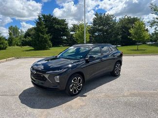 Used 2024 Chevrolet Trax RS FWD video 1
