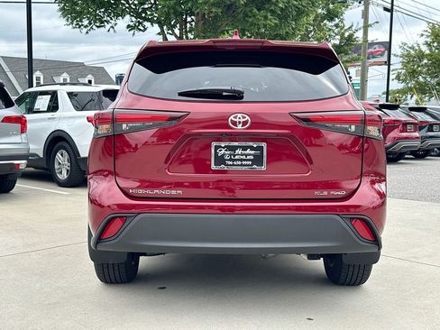 Used 2026 Toyota Highlander XLE AWD/4WD image 7