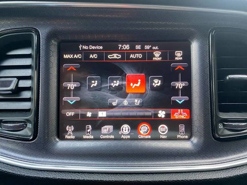 Used 2016 Dodge Challenger SXT Plus image 40